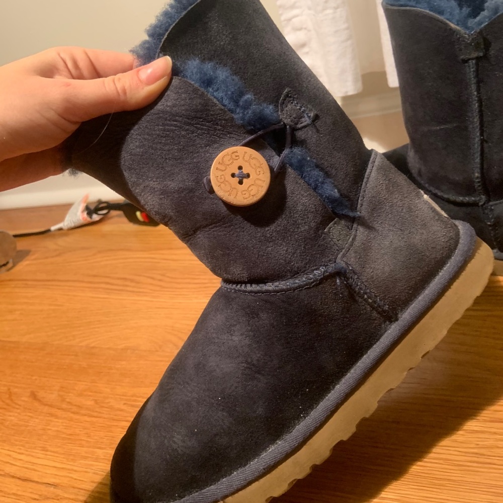 BLUE UGGS💙